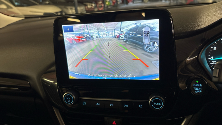 Ford Puma 1.0 EcoBoost Hybrid mHEV Titanium 5dr DCT Petrol Hatchback